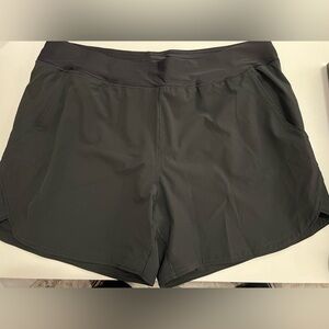 Lands’ End Women's Black SunShade UPF 50 5” Board/Swim Shorts with Panty